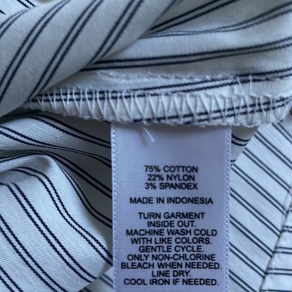 Express Essential Button Down Stripped Dress Shirt - Picture 6 of 6